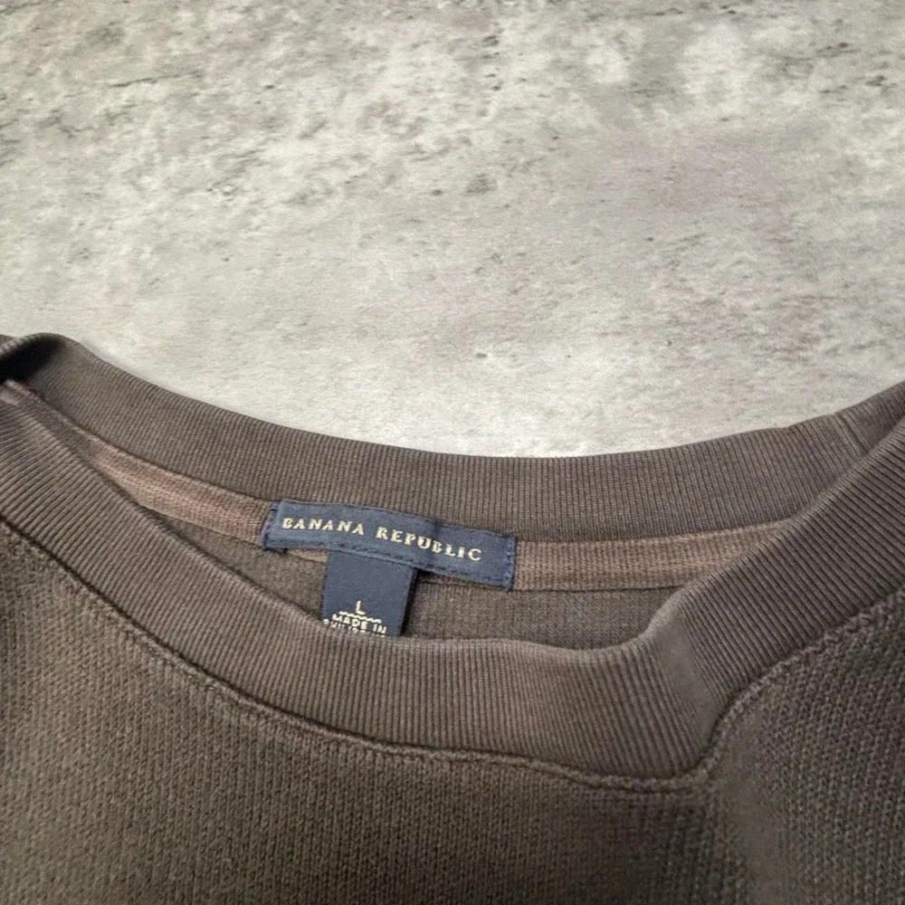 Banana Republic Long Sleeve Tee Mens Large Brown Y2K Crewneck Pullover